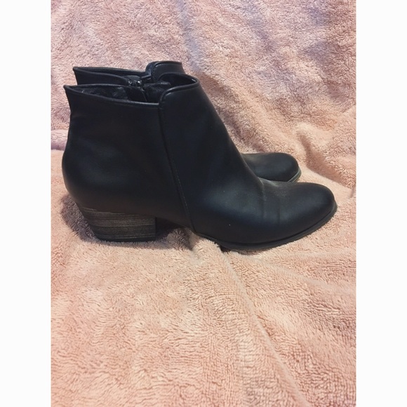 Black Leather ankle boot Chelsea Crew 7 - Picture 2 of 2